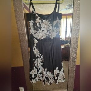 Summer dress fully lined size 14